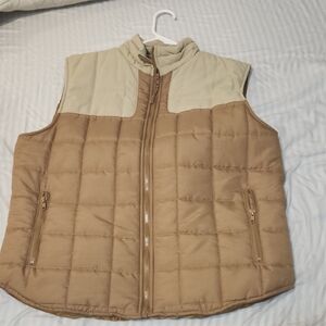 Nomad Tan and Cream Vest